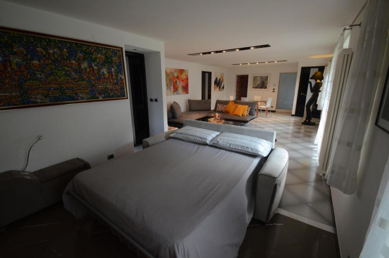 Pikes Villa Pulfero ภายนอก รูปภาพ