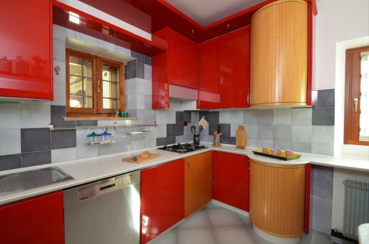 Pikes Villa Pulfero ภายนอก รูปภาพ